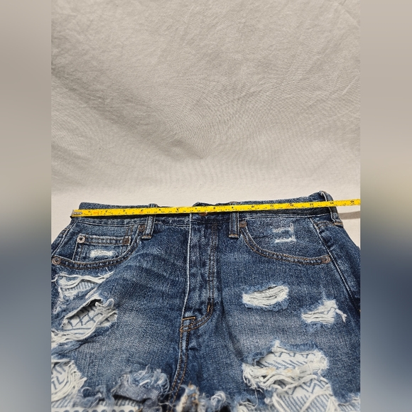 American Eagle Vintage Hi-Rise Festival- Denim shorts size 4 Women’s - Picture 7 of 7